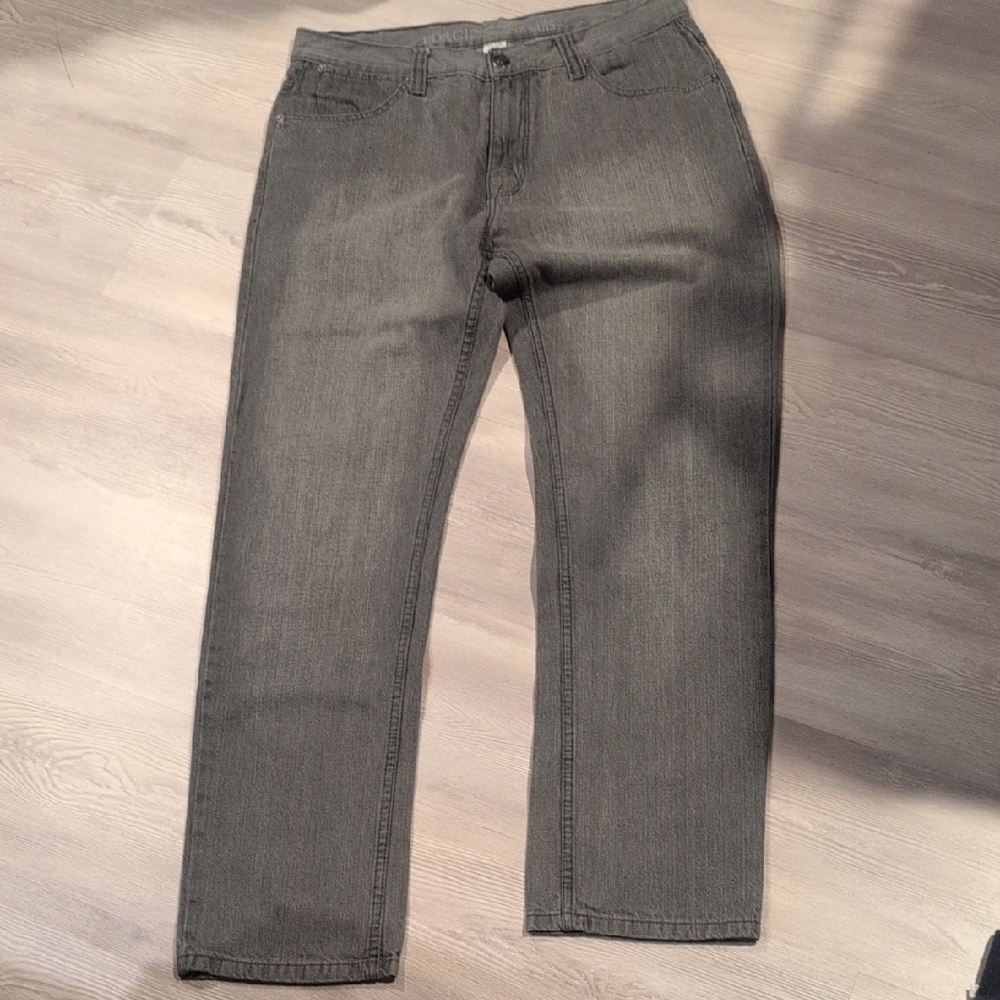 PD&C Men's Charcoal Straight Jeans